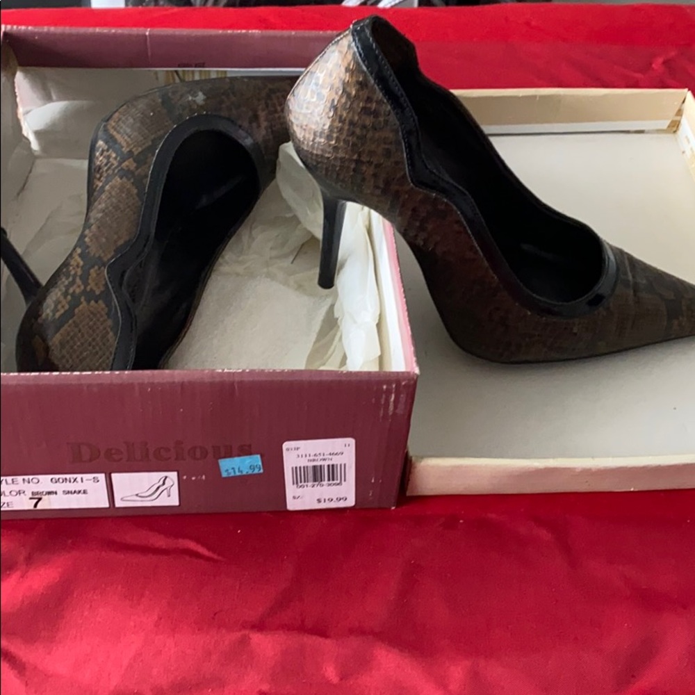 Brown Snack Stilettos— Listed price or **FREE WITH ANY PURCHASE FROM CLOSET!!!**